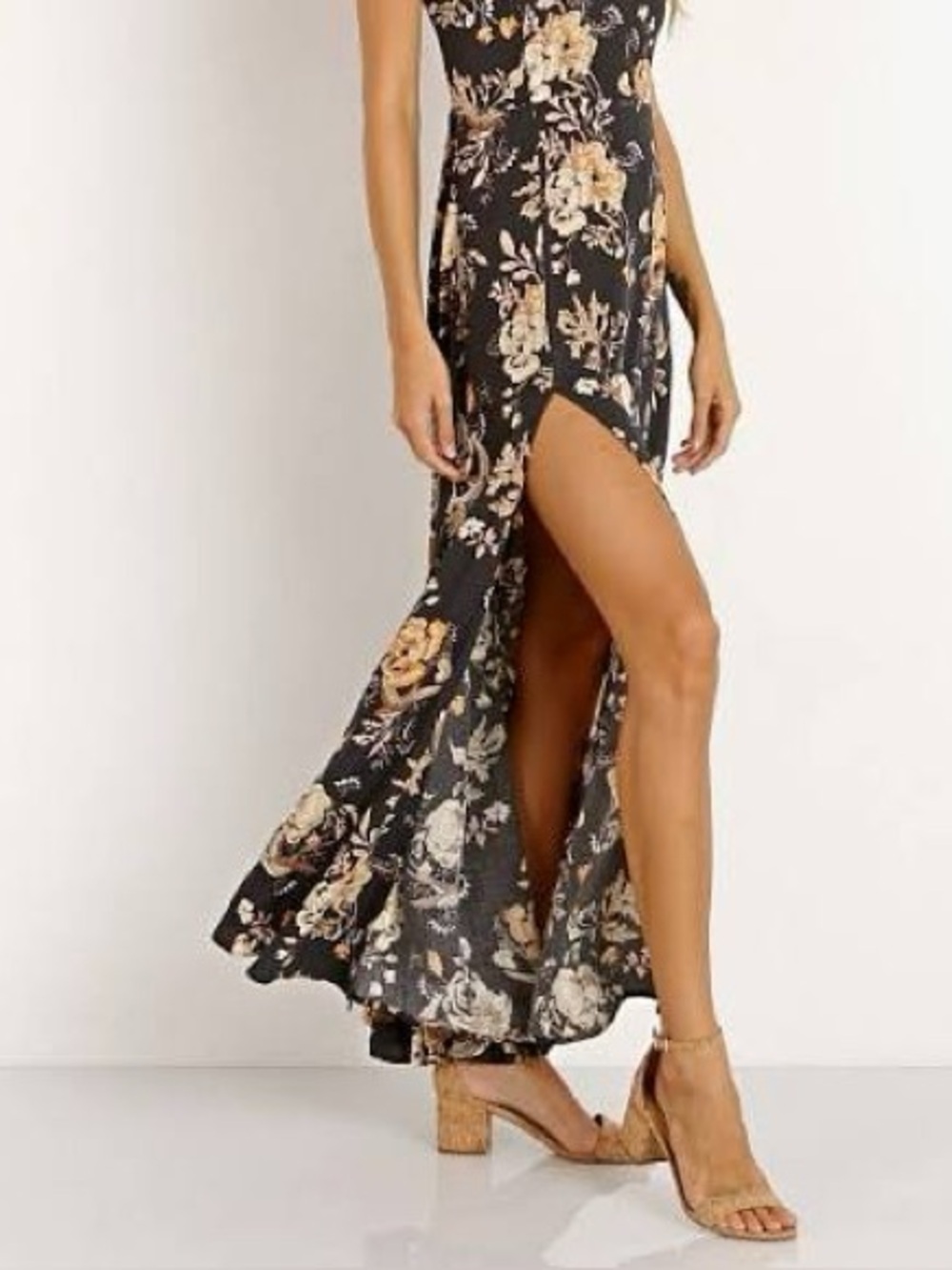 Spell and the Gypsy Collective Rosa Maxi Dress in Coal EUC - Picture 5 of 9